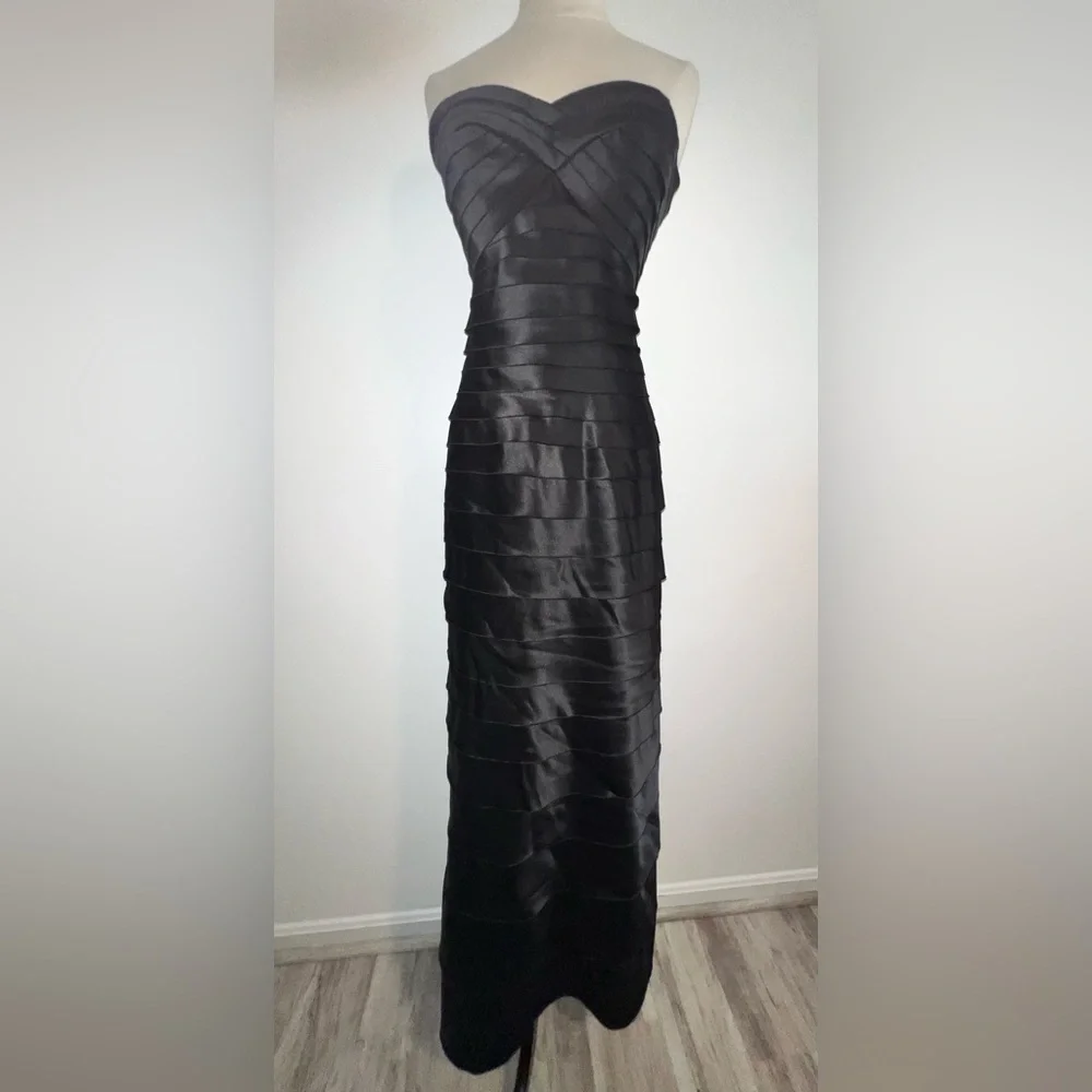 BCBGMAXAZRIA Black Tiered Satin Strapless Evening Gown 10 - Picture 1 of 7